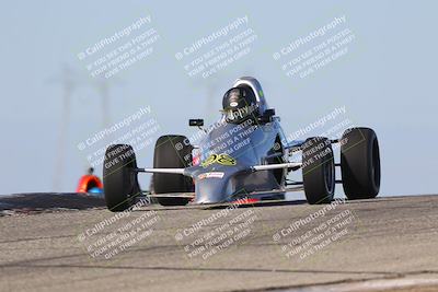 media/Oct-26-2025-CalClub SCCA (Sun) [[8ce1e69566]]/Group 6/Grapevine/